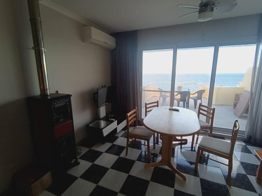 Apartmán Poseidons Seaview Penthouse Marsalforn Exteriér fotografie